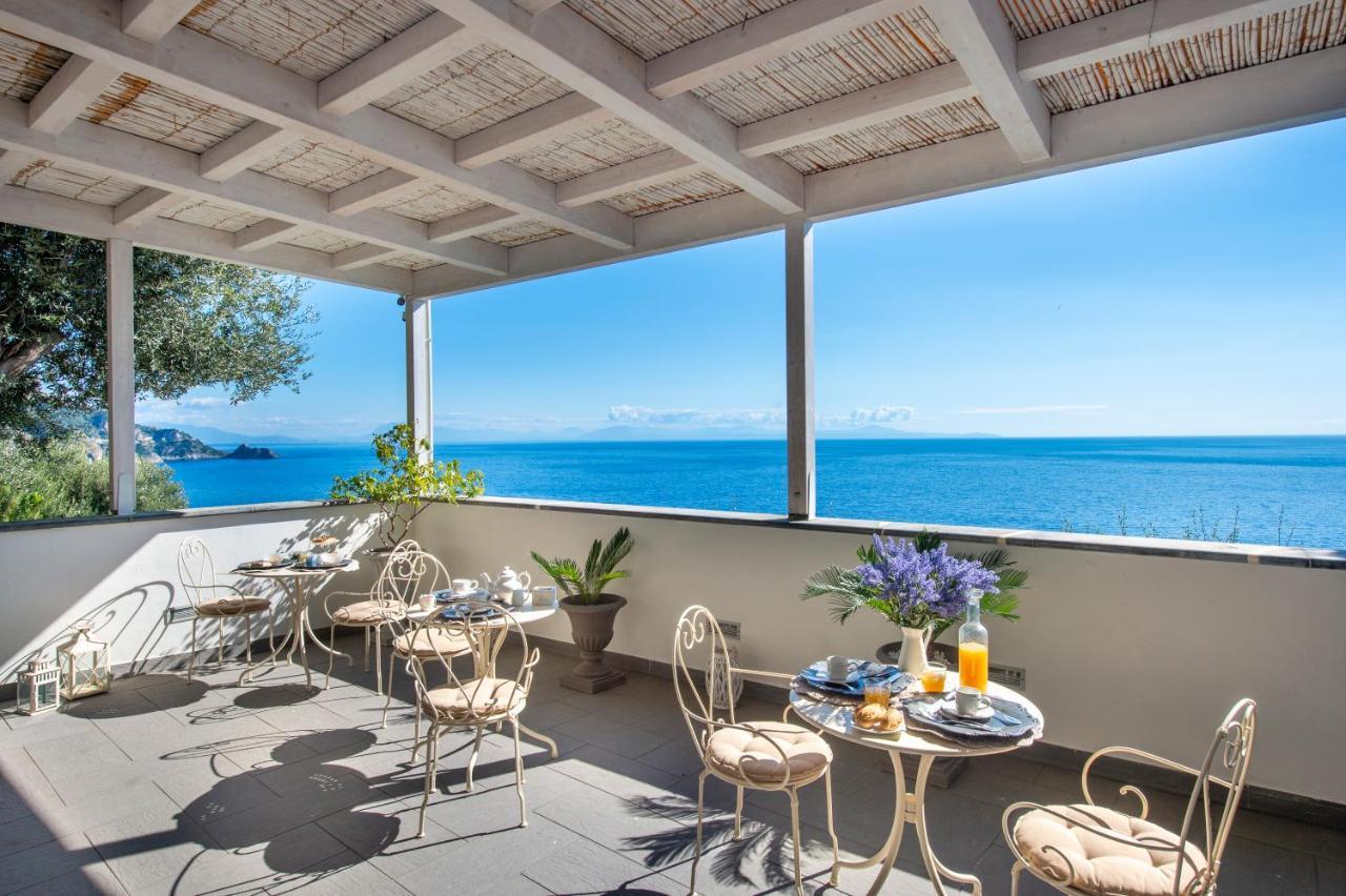 La Maurella Bed and Breakfast Praiano Exteriör bild