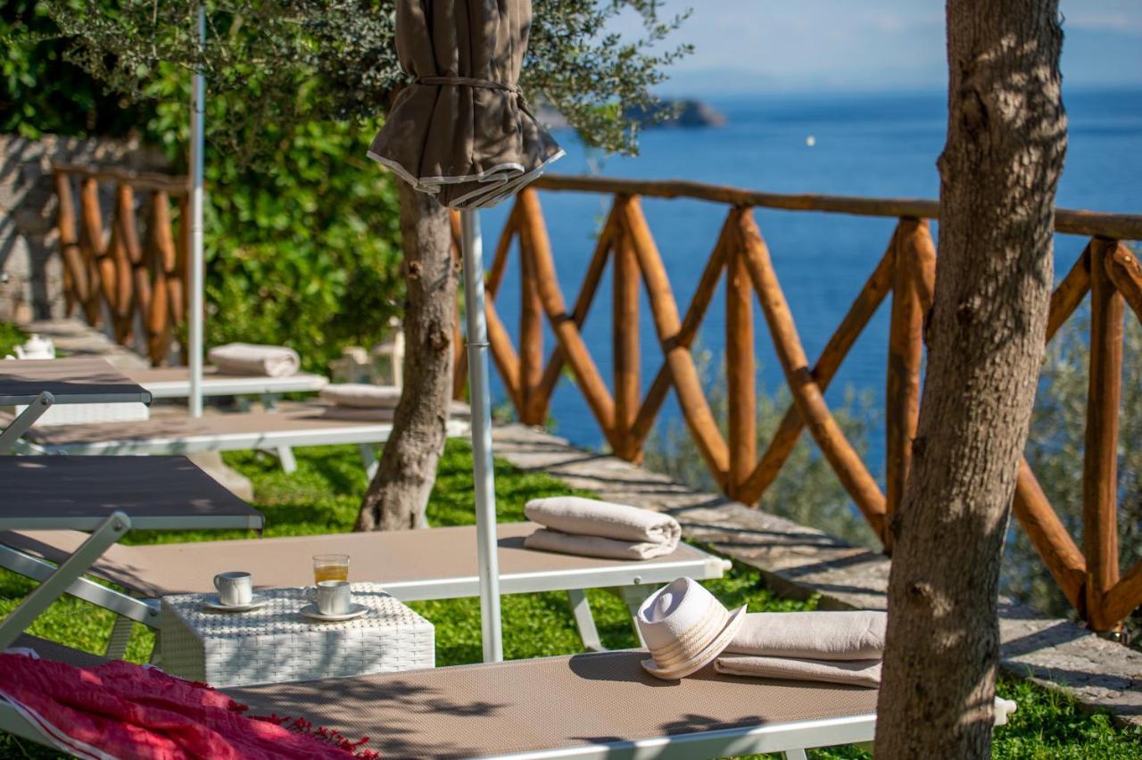 La Maurella Bed and Breakfast Praiano Exteriör bild
