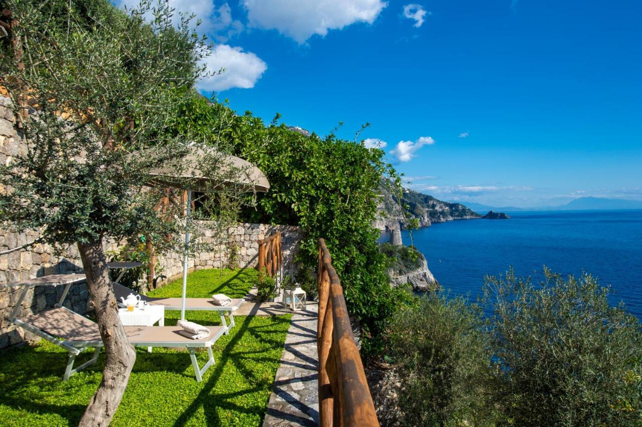 La Maurella Bed and Breakfast Praiano Exteriör bild