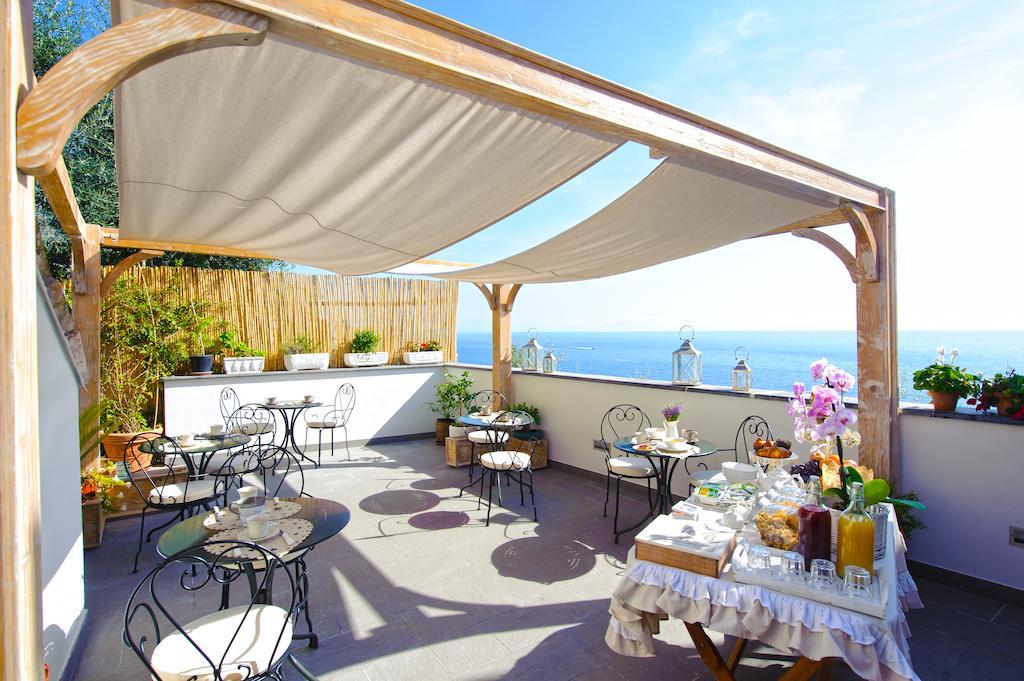 La Maurella Bed and Breakfast Praiano Exteriör bild